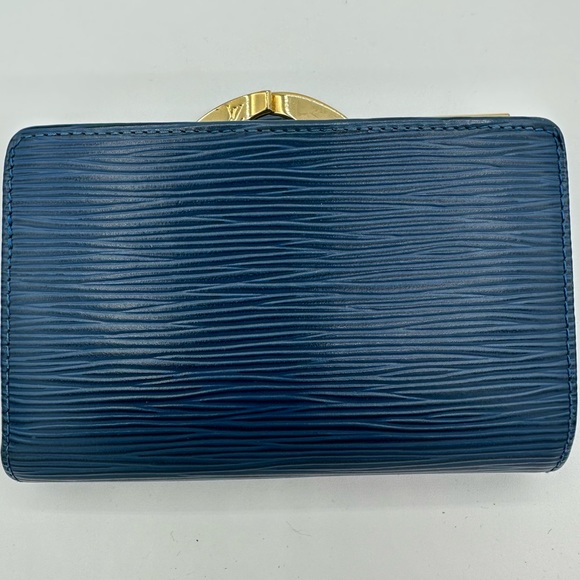 Louis Vuitton Blue Epi Leather Kisslock Wallet main image 4